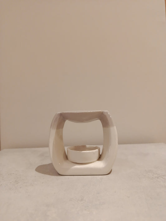 καυστήρας για wax melts σε λευκό και μωβ χρώμα